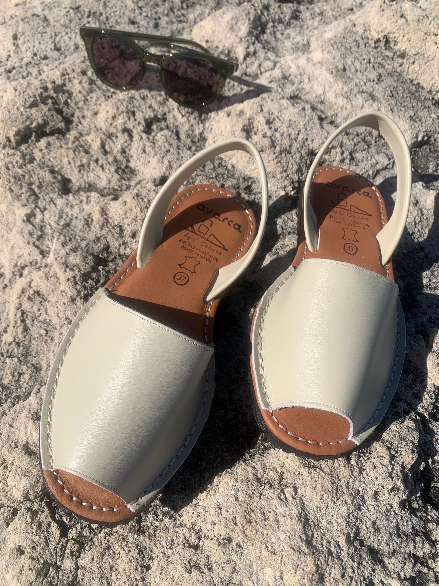 Classic STONE Ladies Leather Sandal