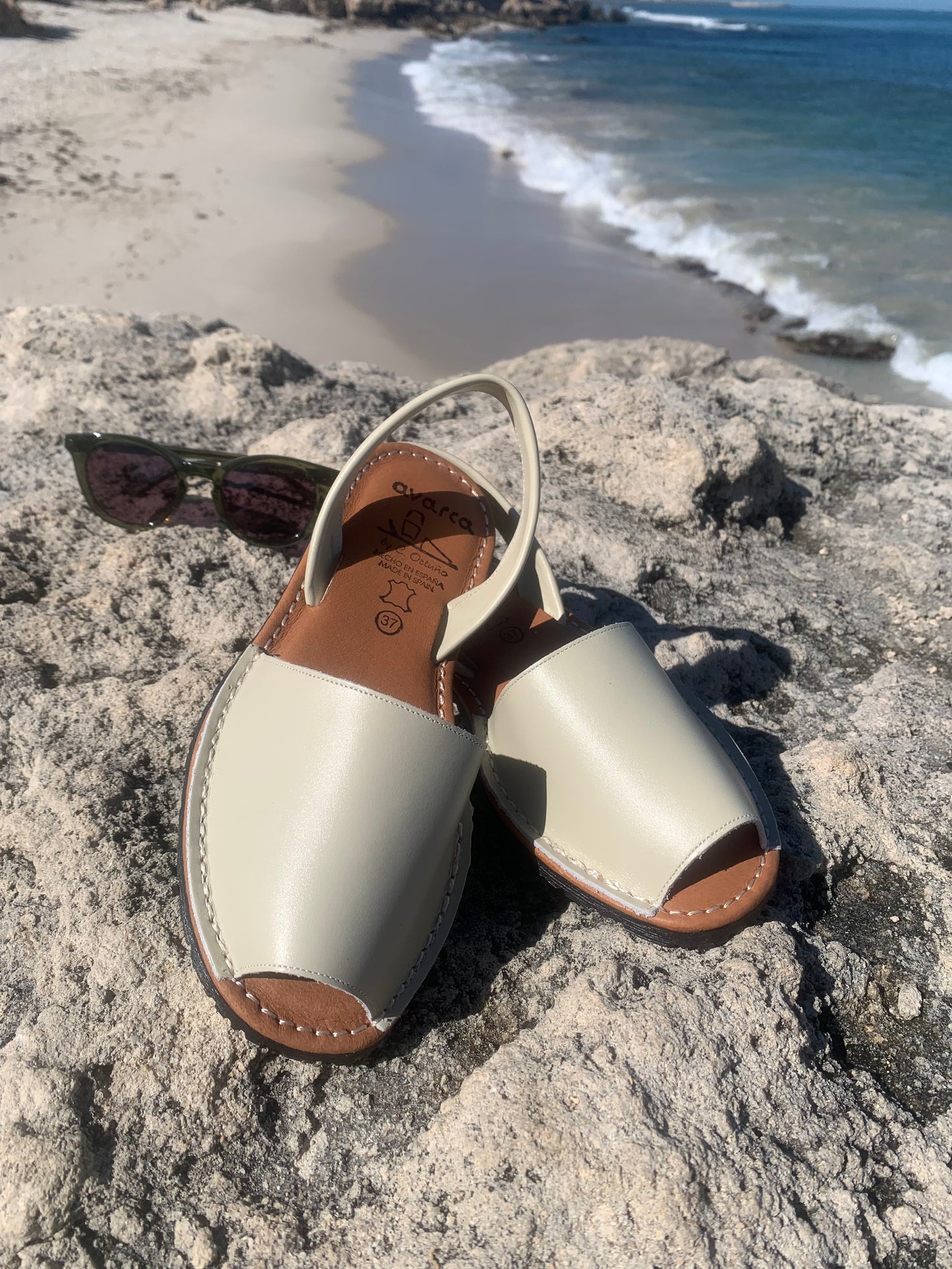 Classic STONE Ladies Leather Sandal
