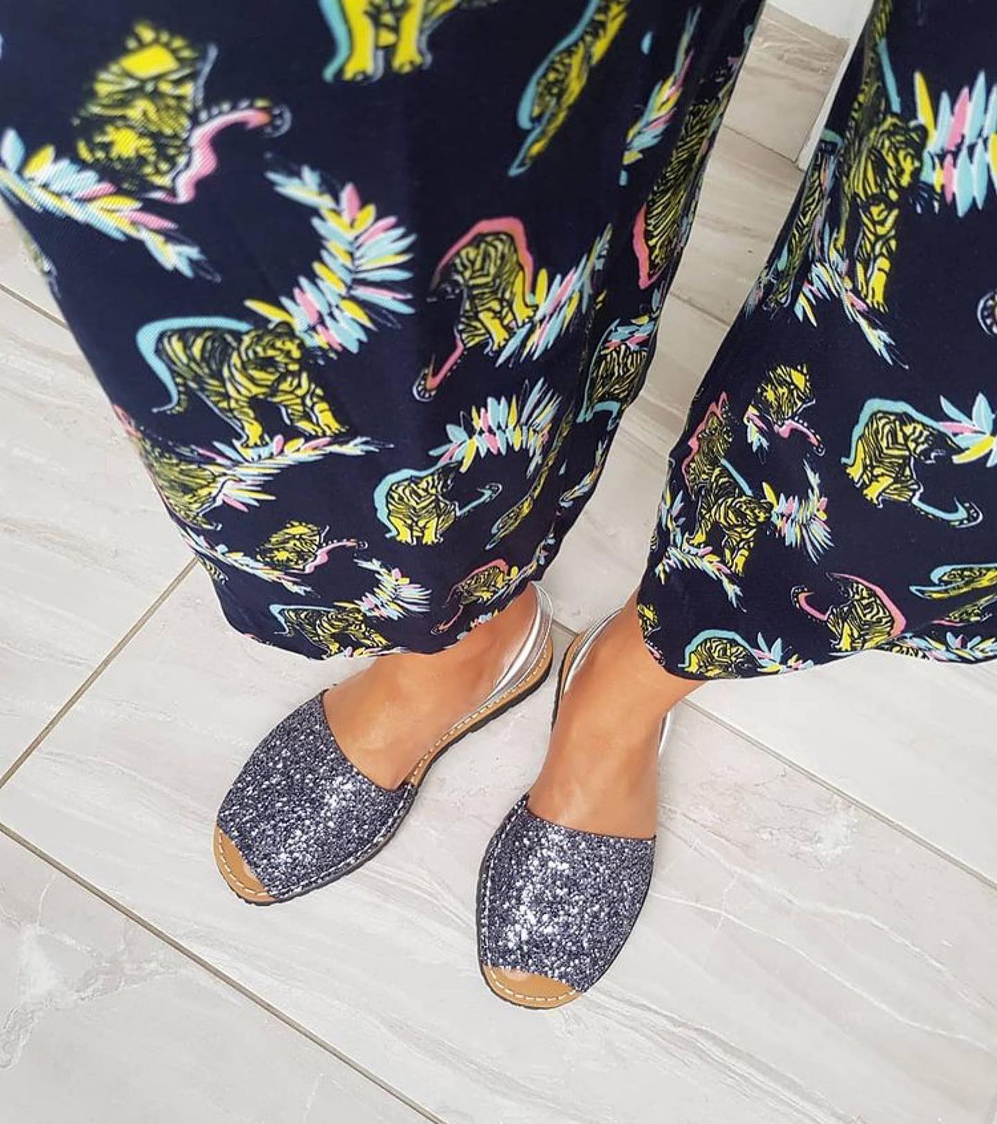 Grey Glitter Ladies Spanish Avarca Leather Sandals